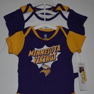 Licensed NFL Minnesota Vikings, 3 Pack Onesies Size 3-6 Months Brand New